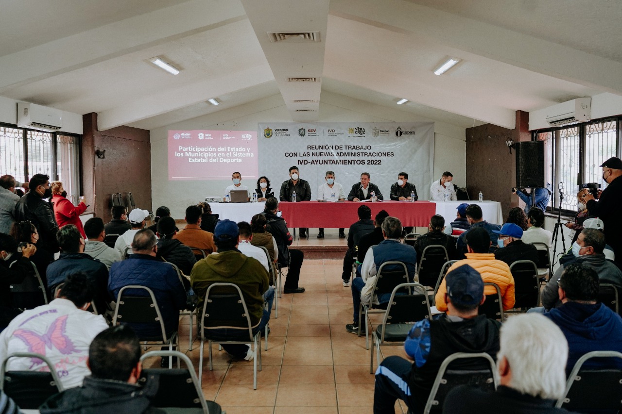 Tuxpan fue sede de la reunión del Instituto Veracruzano del Deporte (IVD) y las nuevas autoridades municipales de la huasteca.
