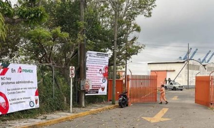 Pemex exhibe carencias en hospitales de Tuxpan