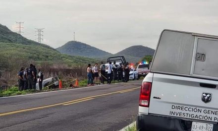 Patrulla de la Guardia Nacional choca contra familia de Sinaloa; hay un muerto y 9 heridos