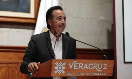 Autorizo que se me investigue, así como a mi familia: Cuitláhuac García sobre Guacamaya links