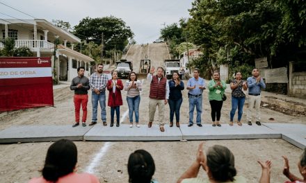 Inicia obra de pavimentación de la calle Luis Echeverría, de la colonia Rafael Hernández Ochoa