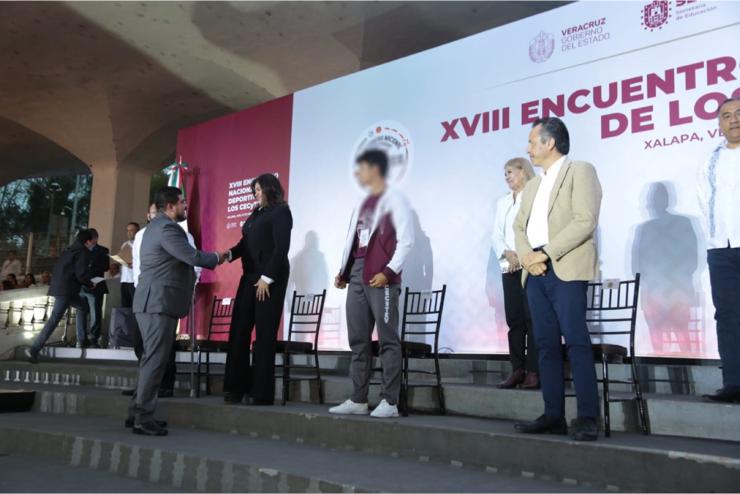 Zenyazen presente con el gobernador Cuitláhuac García en inauguración del XVIII Encuentro Nacional Deportivo de los CECyTES Veracruz 2022