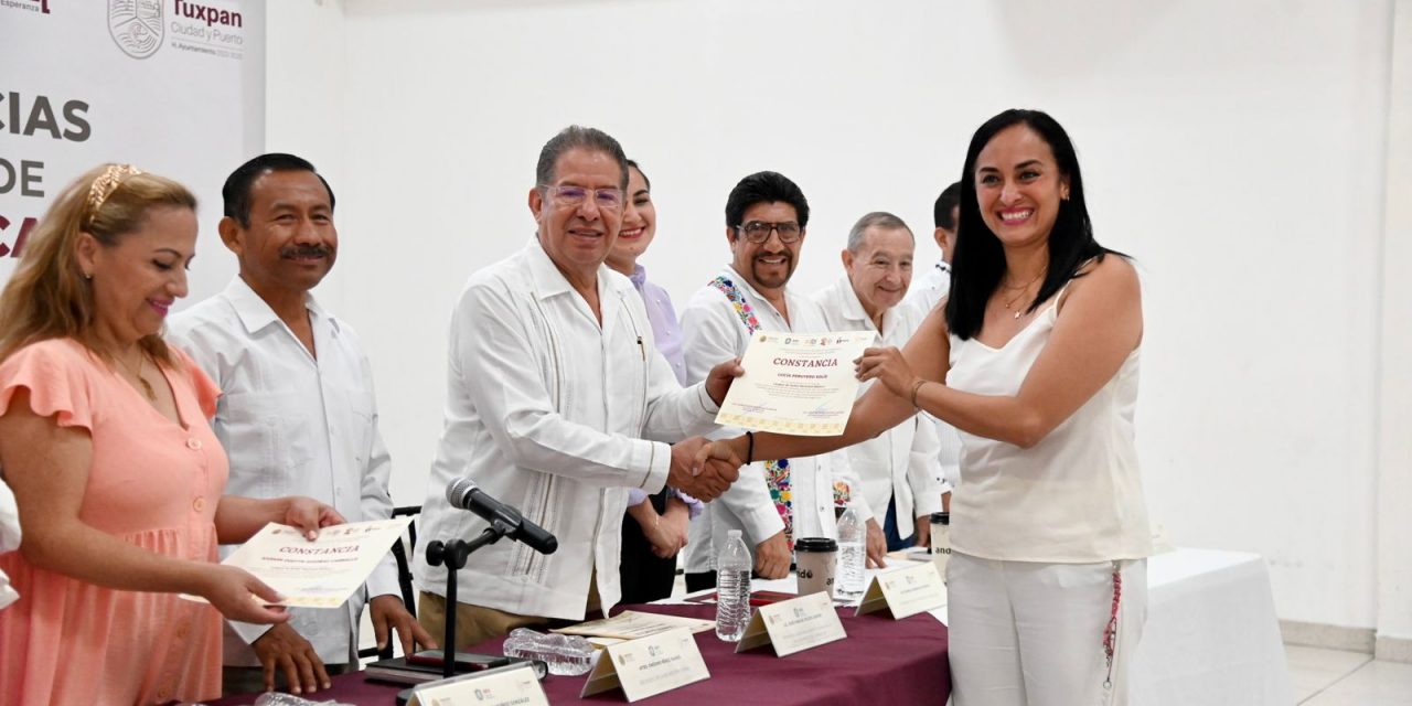 Tuxpan, ejemplo nacional en capacitación de servidores públicos y docentes en “Lengua de Señas Mexicana”