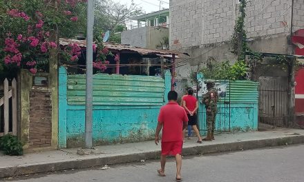 JOVEN SE SUICIDA EN EL PATIO DE SU CASA