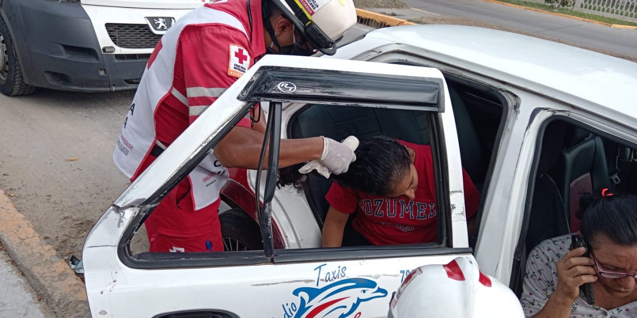 ACCIDENTE EN EL BOULEVARD MAPLES