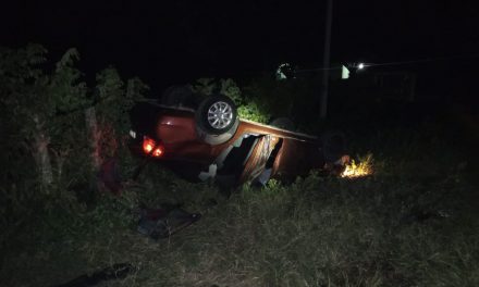 Volcadura en la Tuxpan-Cazones