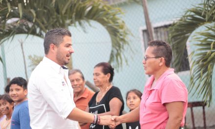 Daniel Cortina legislará a lado de los maestros y jóvenes del distrito III