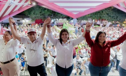 Ante miles de simpatizantes cierran campaña en Poza Rica candidatos de la 4T