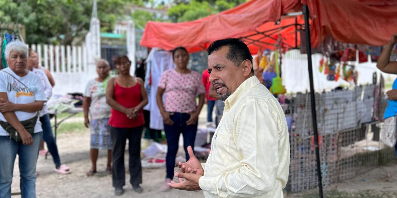 Regidor 5 Juan Gómez refuerza compromiso con microemprendedores en Tuxpan, Veracruz
