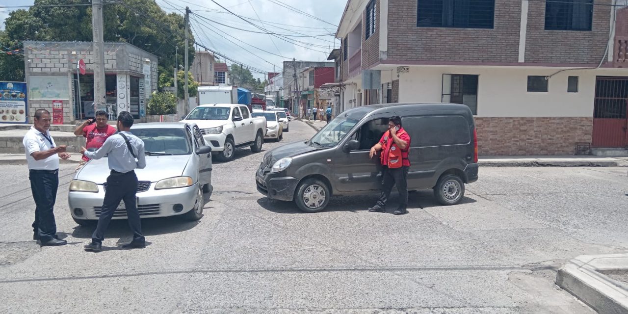 CHOQUE EN COLOMBIA CON 16