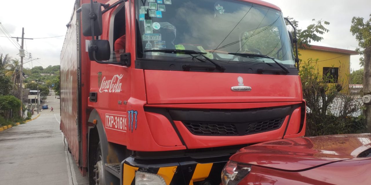 SE LE RECARGÓ EL DE LA COCA