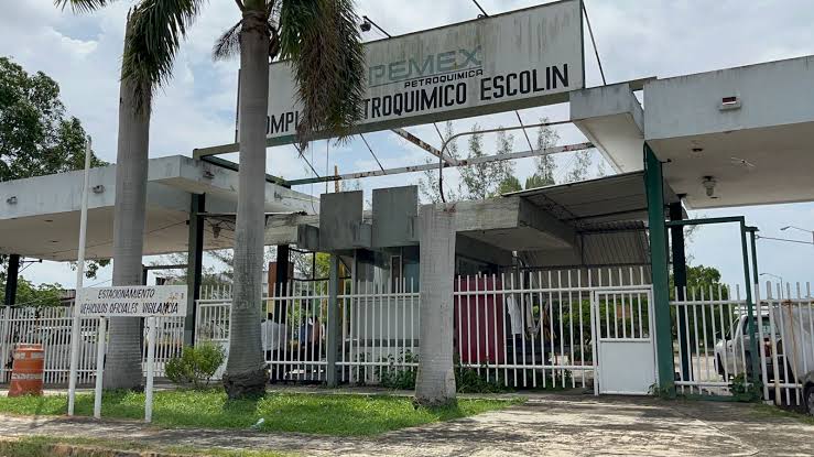 AMLO y Nahle cumplieron a Poza Rica, iniciará construcción de planta de fertilizantes