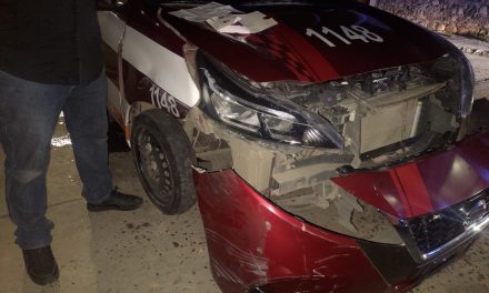 COLISIONAN A VEHÍCULO ESTACIONADO