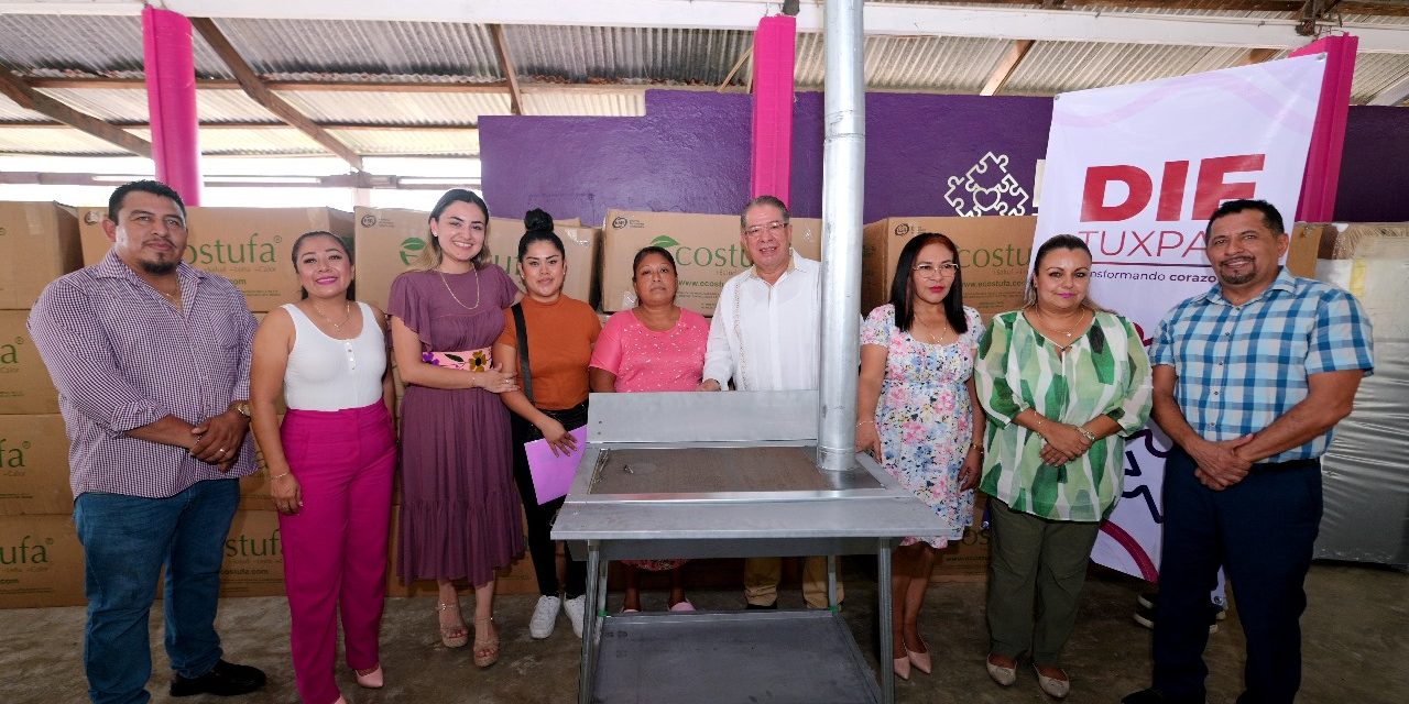 Familias de comunidades de Tuxpan recibieron apoyos del Programa Desarrollo a la Vivienda y la Comunidad, del sistema DIF