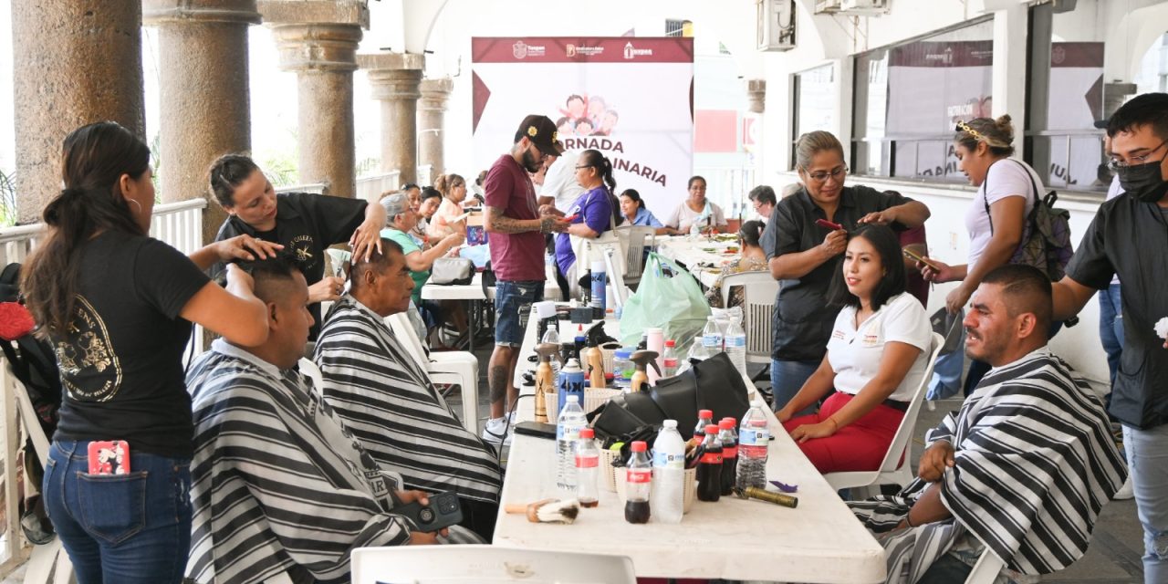 La Jornada de Salud Multidisciplinaria continúa siendo un gran apoyo para la salud visual y la economía de las familias tuxpeñas