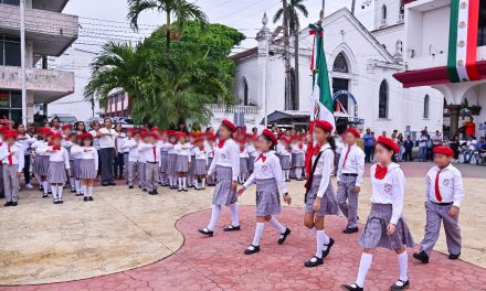 Participa primaria Antonia Nava en Lunes Cívico conmemorativo por el Aniversario de la Gesta Heroica de los Niños Héroes de Chapultepec