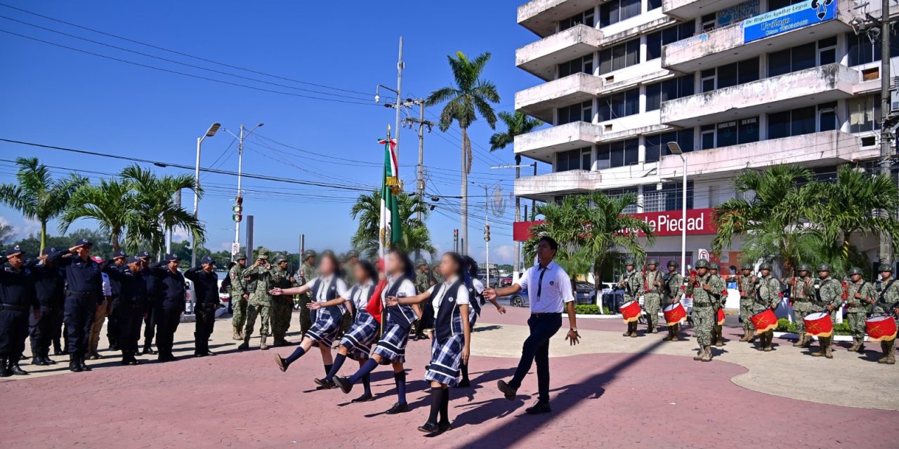 Conmemoran en Lunes Cívico la Consumación de la Independencia de México