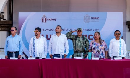 Realizan Lunes Cívico por el Día Mundial de la Alimentación