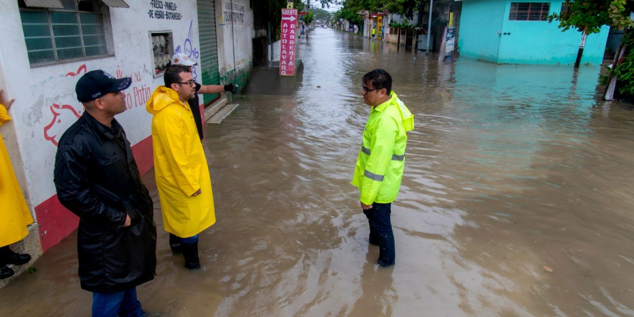 Gobierno de Tuxpan brindó atención inmediata a incidentes provocados por las lluvias y el “Norte” del Frente Frío N° 10