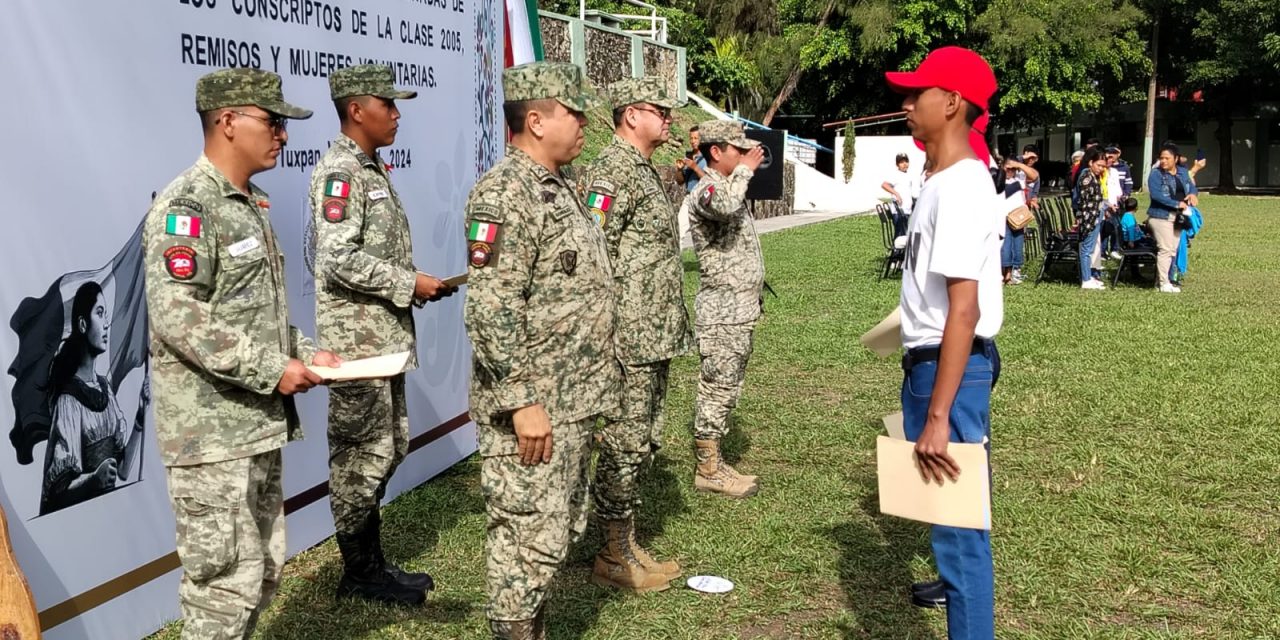 El 39/o. Batallón de Infantería, llevó a cabo una Ceremoniade Clausura, para el Personal de Conscriptos, Remisos y Mujeres voluntarias del Servicio Militar Nacional.