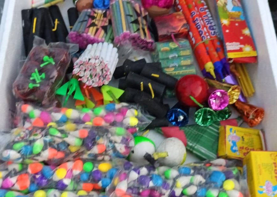 En diversos operativos la SSP Municipal de Tuxpan realizó el decomiso de cohetes y todo tipo de artefactos pirotécnicos.