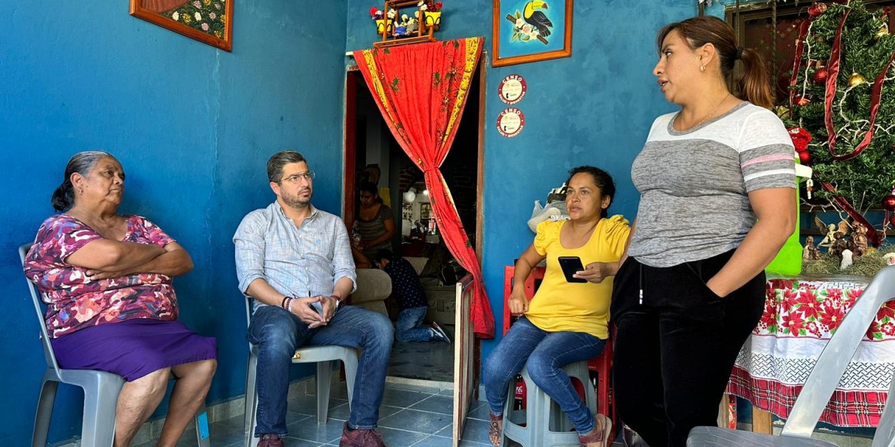 Diputado Daniel Cortina cumple su compromiso con el tercer distrito