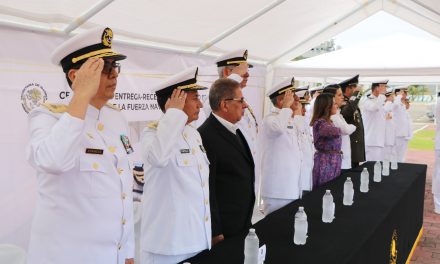 La Fuerza Naval del Golfo realiza Ceremonia de Entrega-Recepción del Mandode Armas