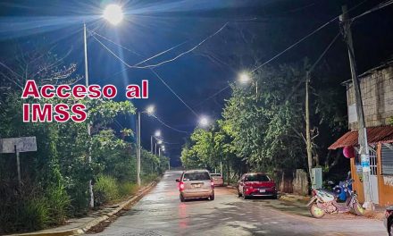 Cuadrillas del Ayuntamiento trabajan en colonias dando mantenimiento y reactivando luminarias del alumbrado público