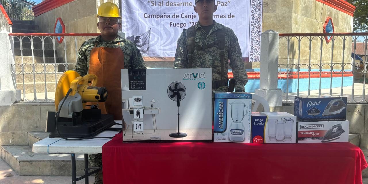 El 74/o. Batallón de Infantería, comenzó con la campaña de canje de armas en el Municipio de Tantoyuca, Veracruz