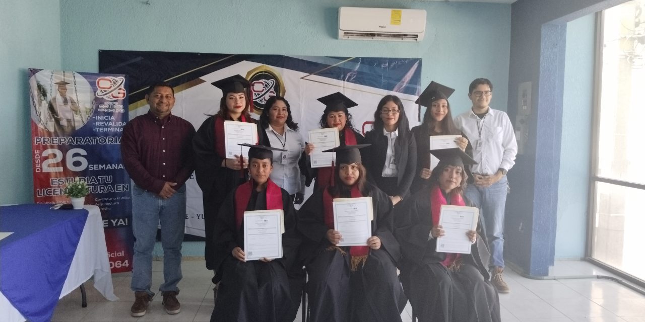 Se gradúa la cuarta generación de bachillerato en Grupo Colegio del Golfo sede Tuxpan.