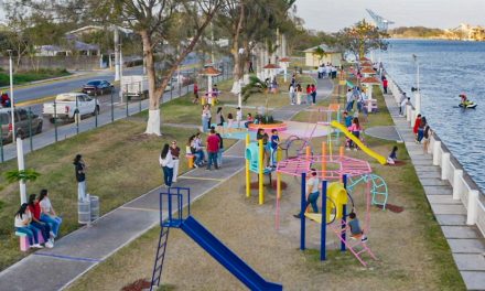 El Gobierno de Tuxpan y el DIF Municipal reinauguraron el Parque Ribereño