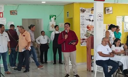 Movimiento Fuerza Magisterial Veracruzana Tuxpan «Festeja el Día del Maestro»