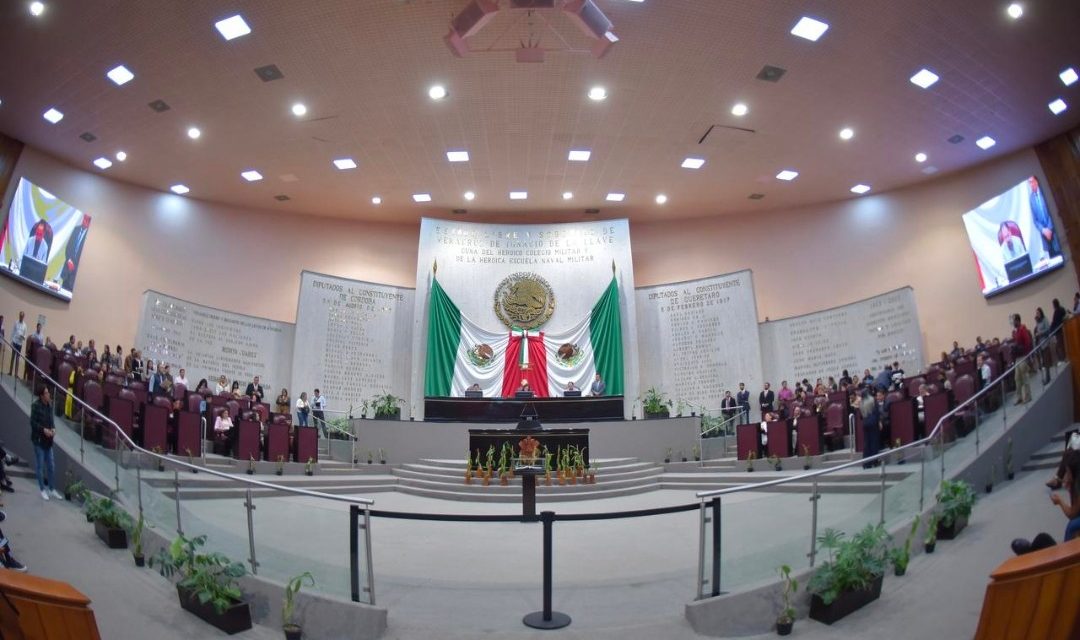 Modifica LXVII Legislatura la integración de 27 comisiones permanentes y una especial