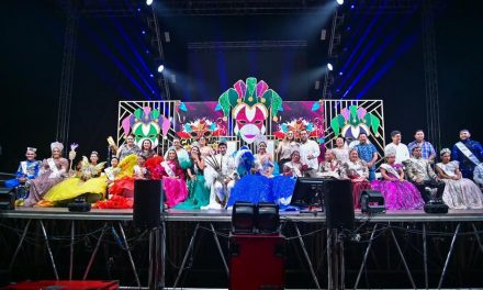 Inolvidable inicio del Carnaval Tuxpan 2025 con el espectacular concierto de María José, la coronación de la Corte Real y la Quema del Mal Humor
