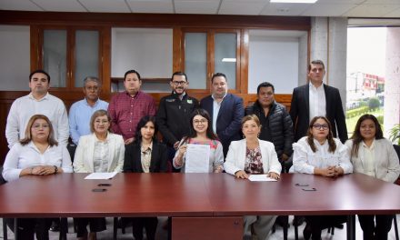 Dialoga Comisión de Gobernación con autoridades de Álamo Temapache