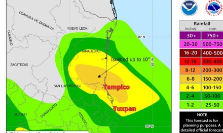 Tuxpan toma medidas preventivas y permanece en alerta por la Depresión Tropical 2