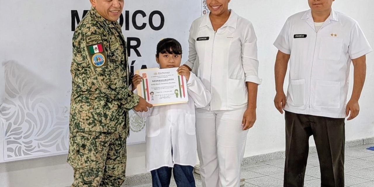 ¡El Ejército Mexicano y el Hospital Militar Hacen de Emily una «Médico por un Día»!