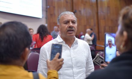 Impulsa diputado José Reveriano regularización de predios escolares