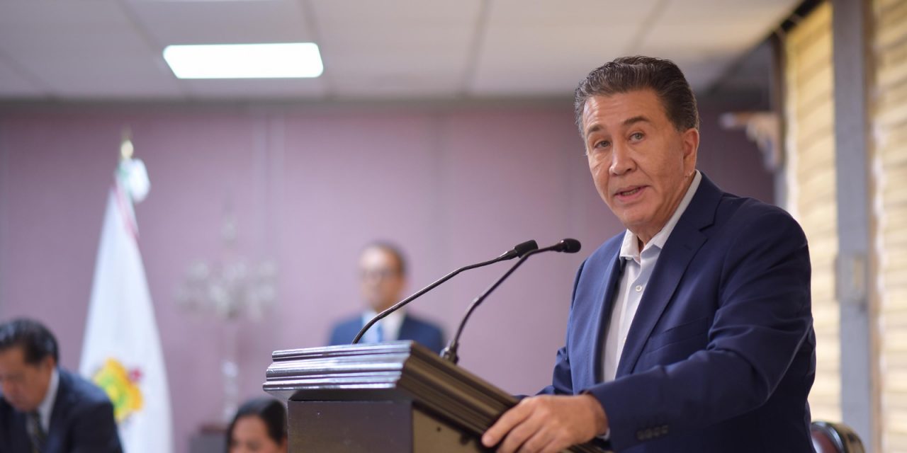Propone diputado ajustar costo de expedición por copias certificadas