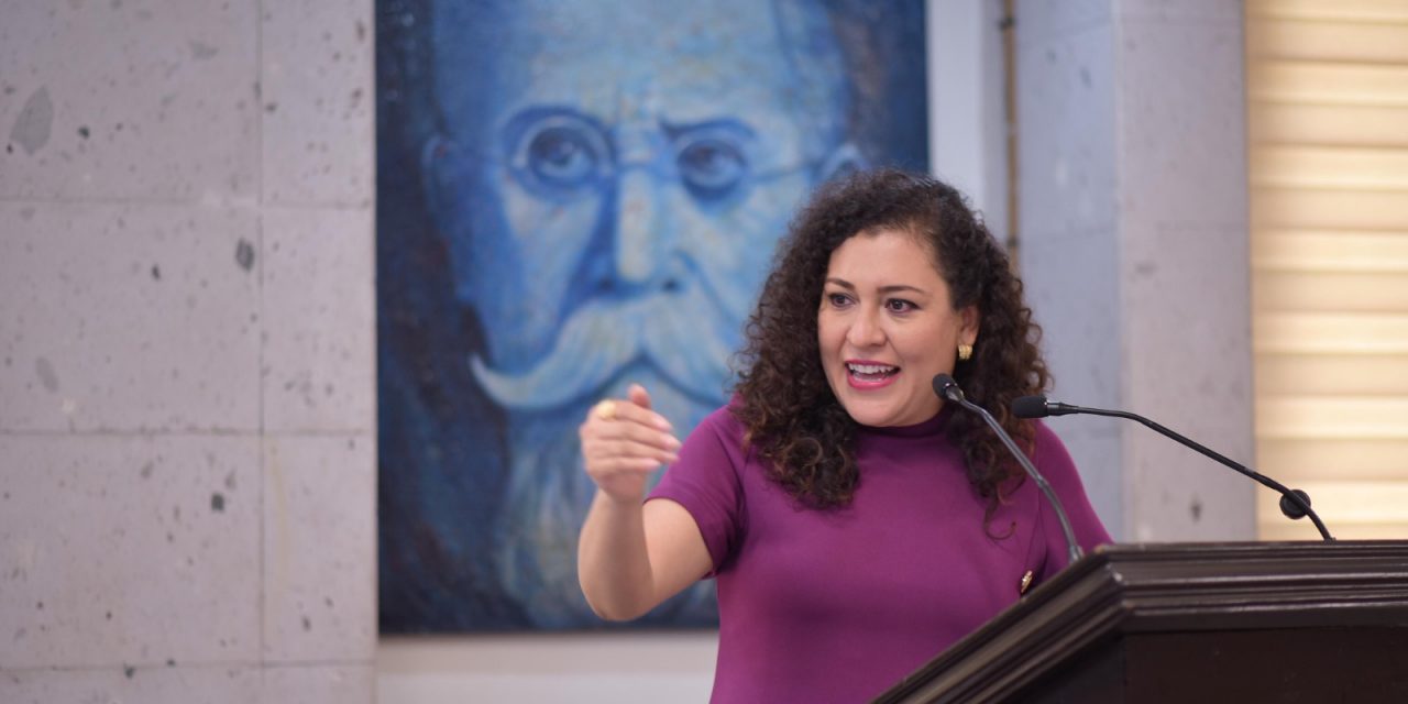Pide diputada Ana Rosa Valdés apoyo a productores de azúcar