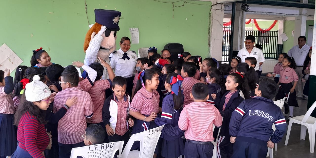 Se Alista Personal de Tránsito Municipal para impartir sus platicas en el Sector Educativo