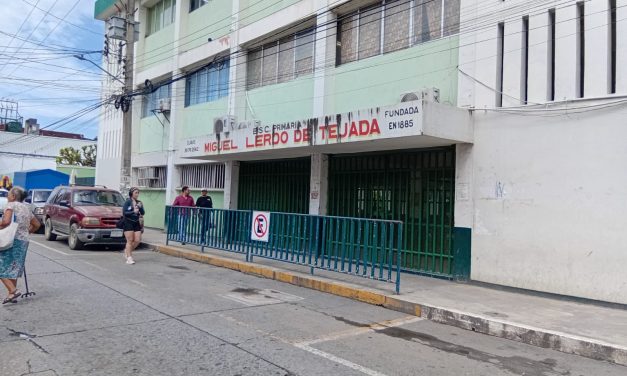 Sin reporte de robo en las escuelas