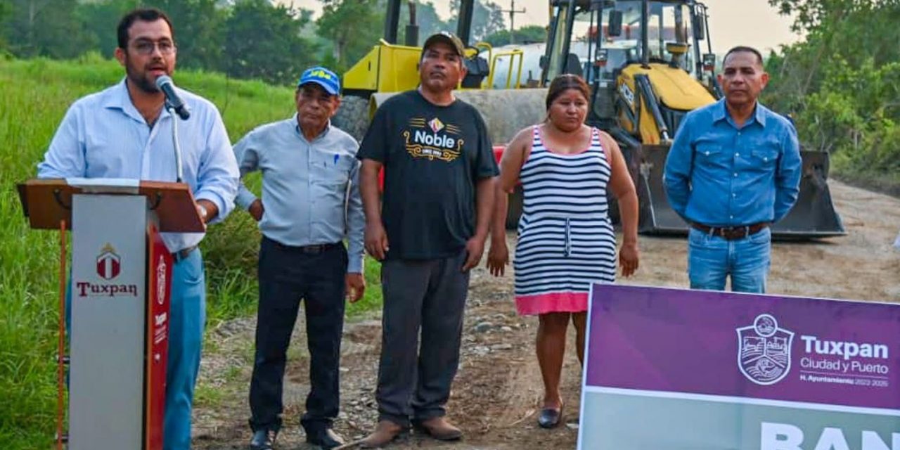 Arranca la construcción de la carretera tipo “D” de concreto asfáltico Chiconcoa-El Jobo, para beneficio de varias comunidades de Tuxpan.