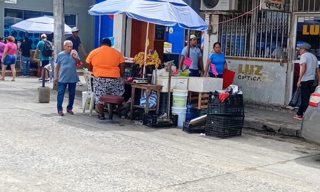 Cada vez las calles son invadidas