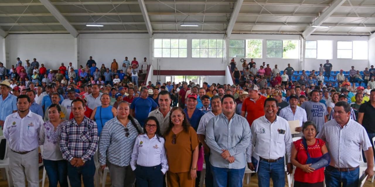 Productores acuícolas y pescadores de Tuxpan fueron beneficiados con apoyos de la SEDARPA