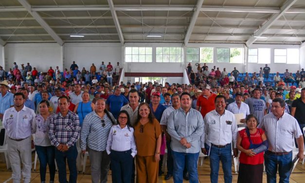 Productores acuícolas y pescadores de Tuxpan fueron beneficiados con apoyos de la SEDARPA