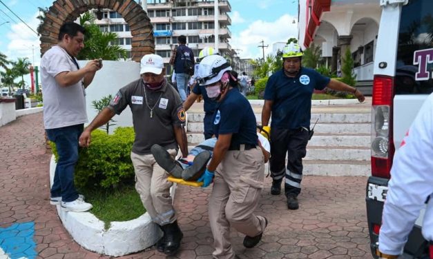 Activa participación de dependencias del Gobierno de Tuxpan en el Segundo Simulacro Nacional 2025