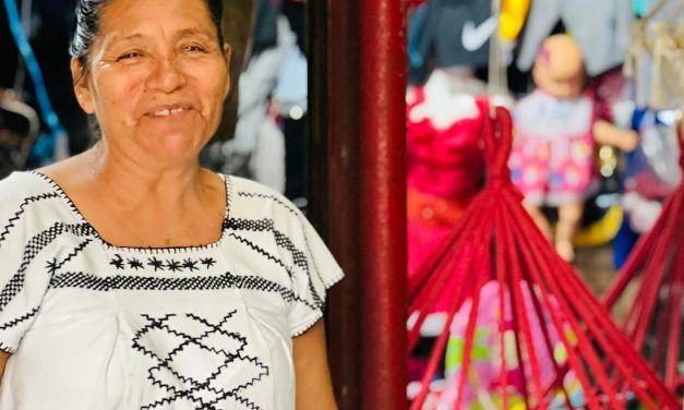 Esperan buenas ventas durante la Plaza de Todos Santos