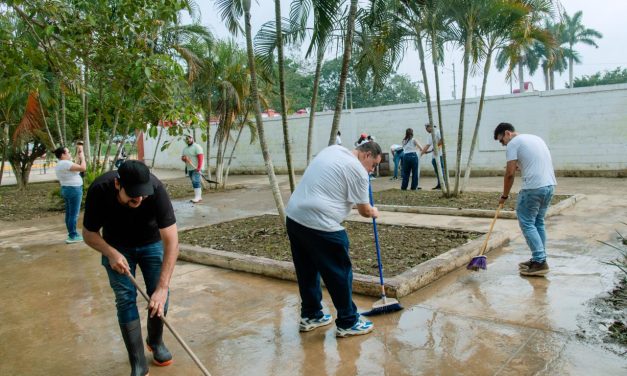 Gobierno y ciudadanía unen esfuerzos para recuperar la Unidad Deportiva “Enrique Valdez Constantino”