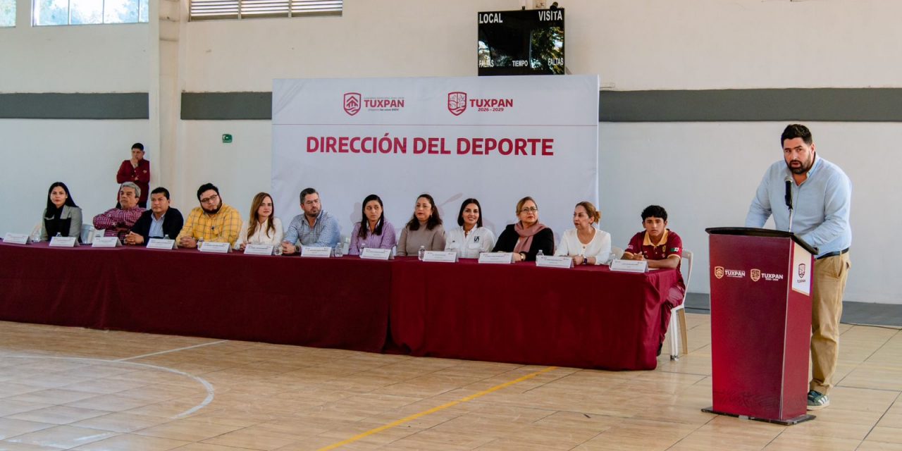 Tuxpan abanderó a sus atletas rumbo a las eliminatorias de la Olimpiada CONADE 2026